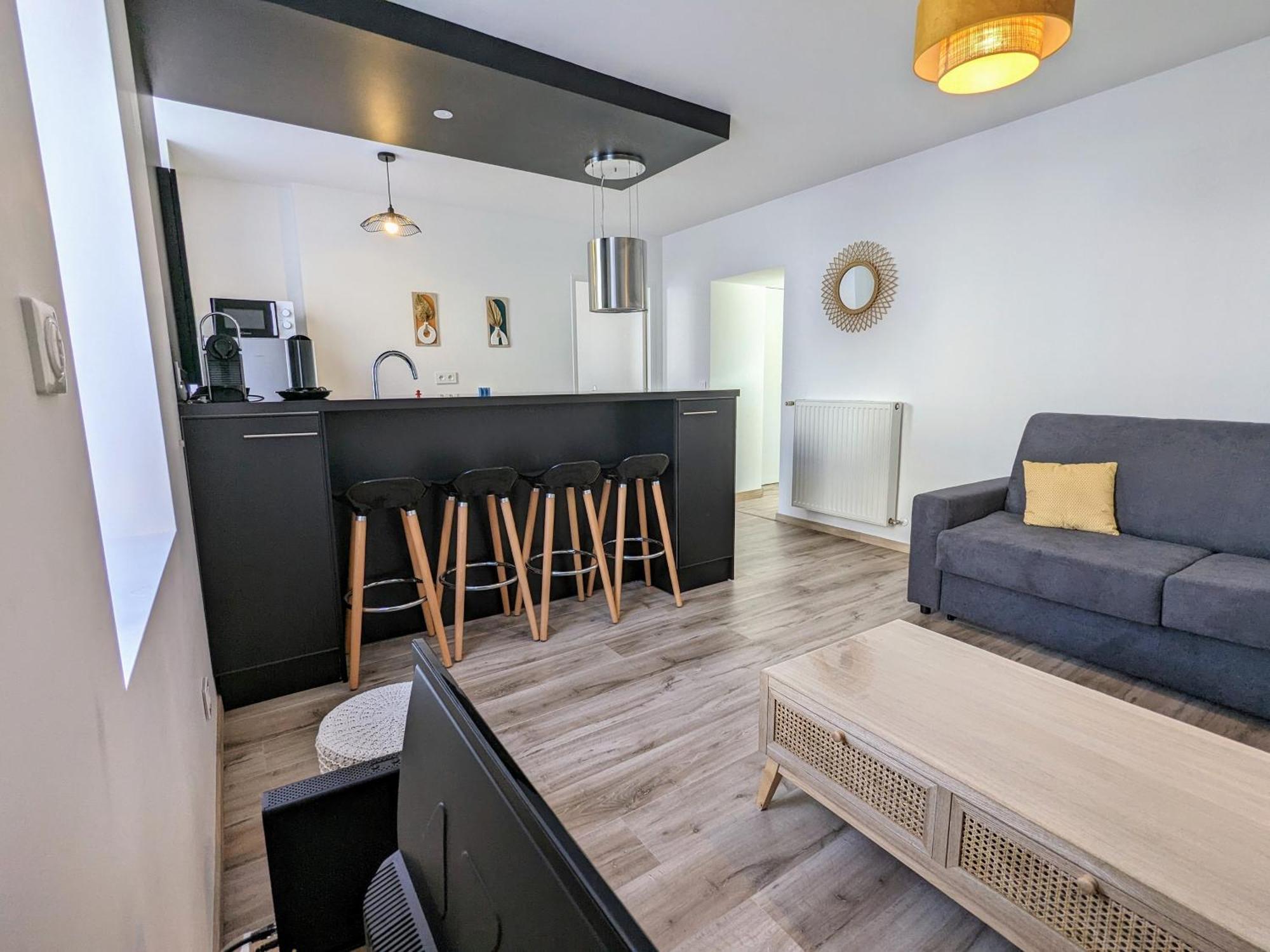Douceur Roannaise Apartment Руан Екстериор снимка